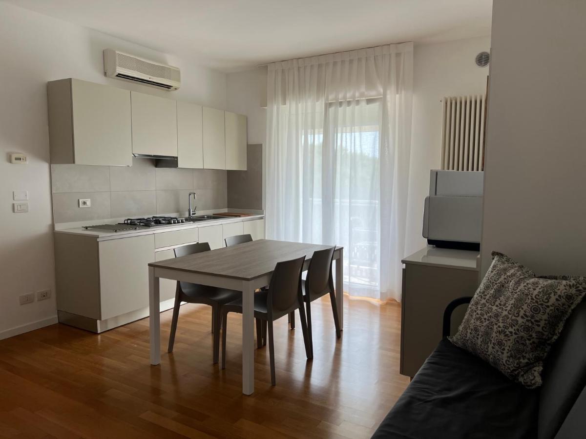 Appartamenti Aquamarina Lido di Jesolo Exterior foto